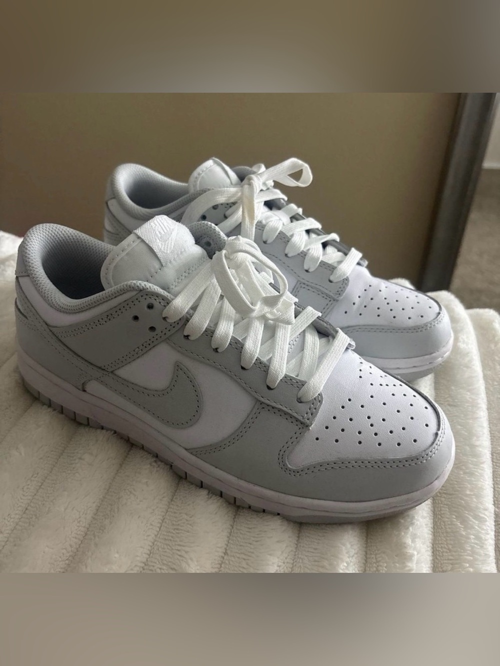 Grey Nike dunks